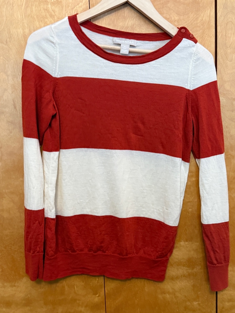 Banana Republic Rust & Cream Wide-Stripe 100% merino Sweater Size Medium